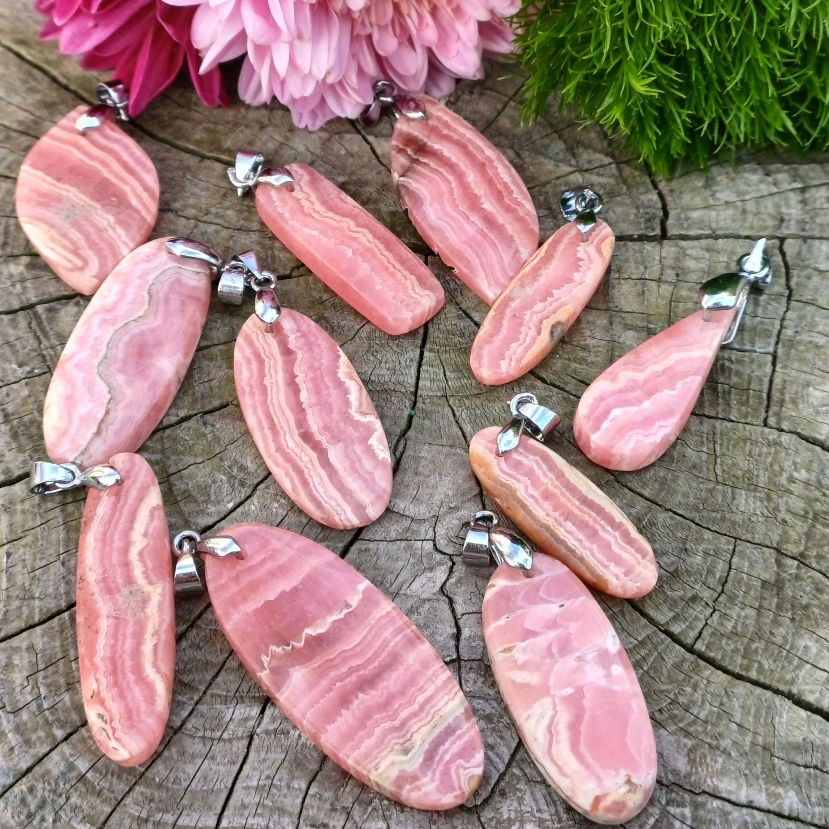 Náhrdelníky a přívěsky