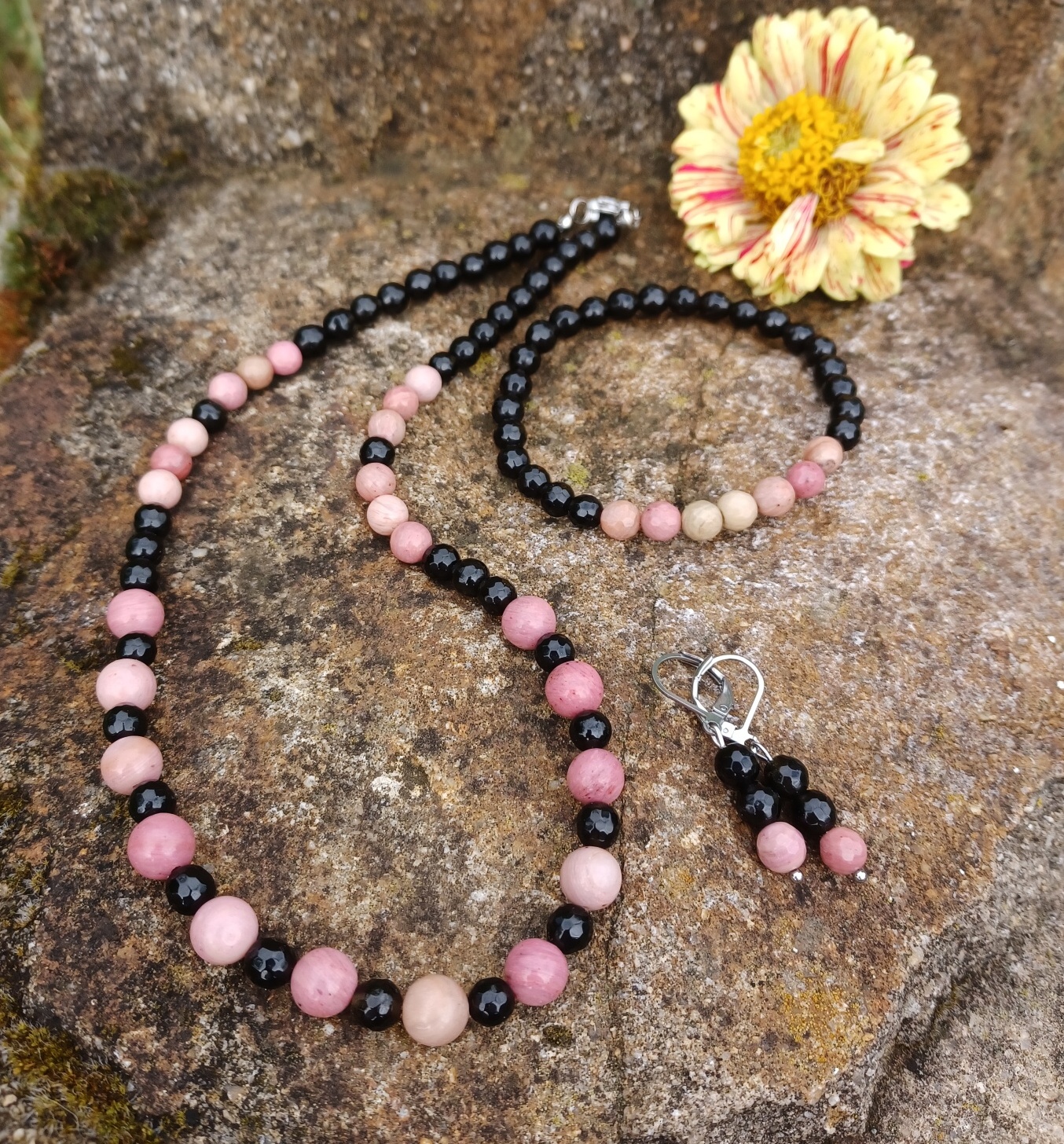 Růžový křemen, onyx souprava