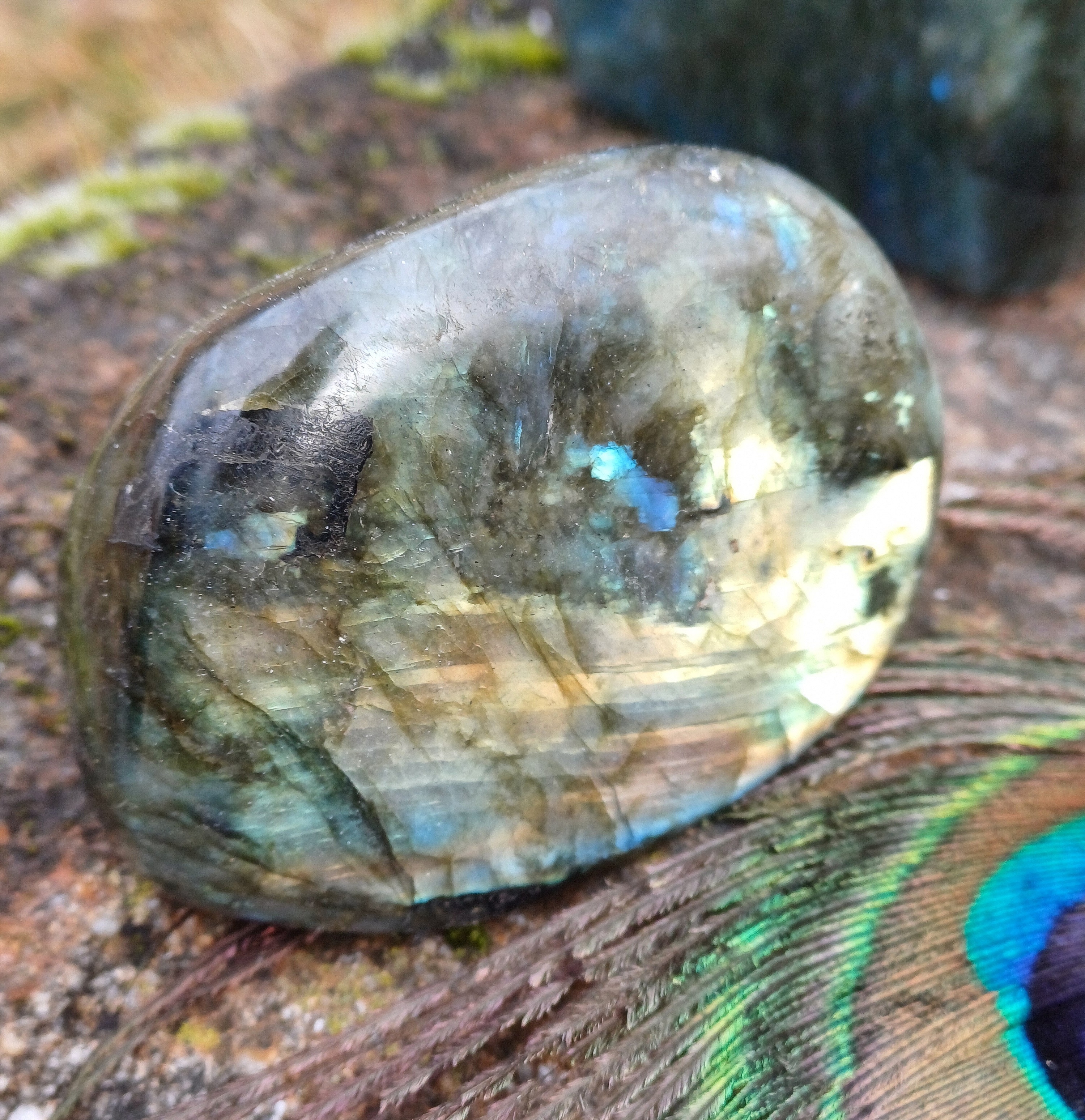 Labradorit těžítko 123g