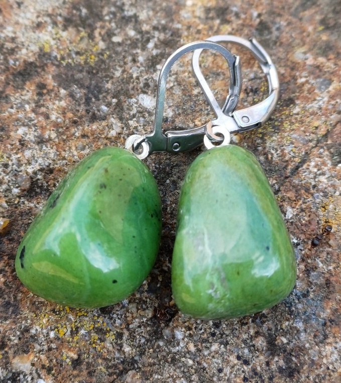 Antigorit (kanadský jadeit) náušnice