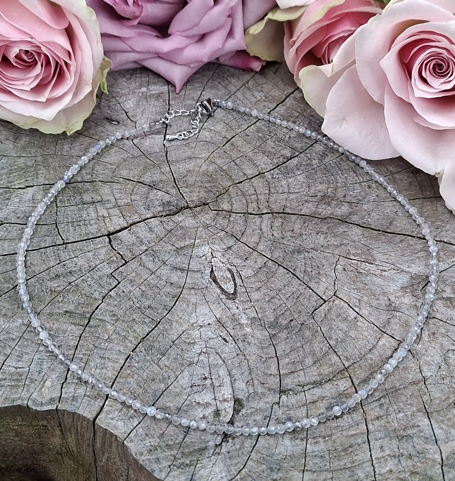 Labradorit jemný náhrdelník