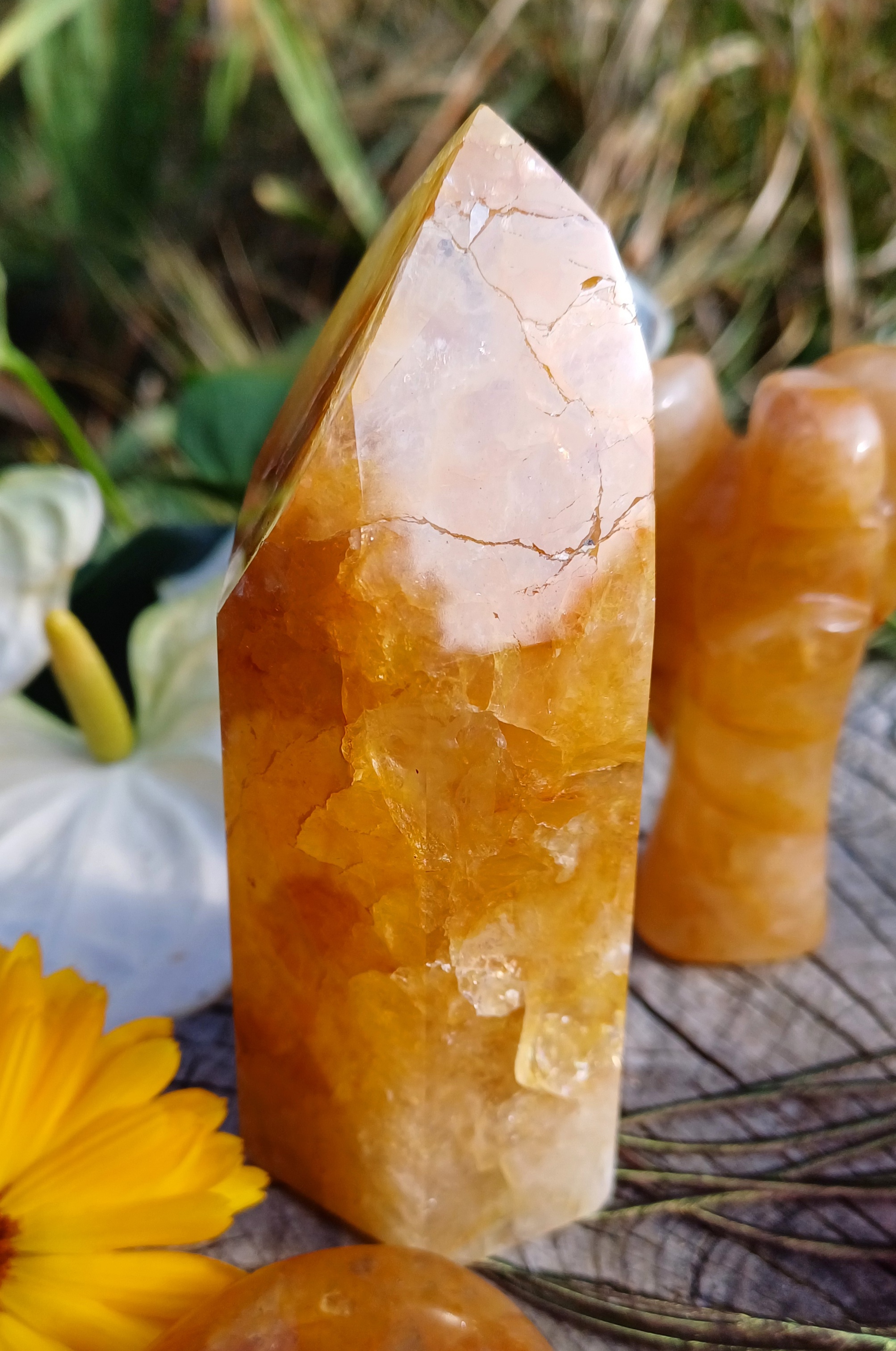 Křišťál tangerin obelisk 445g