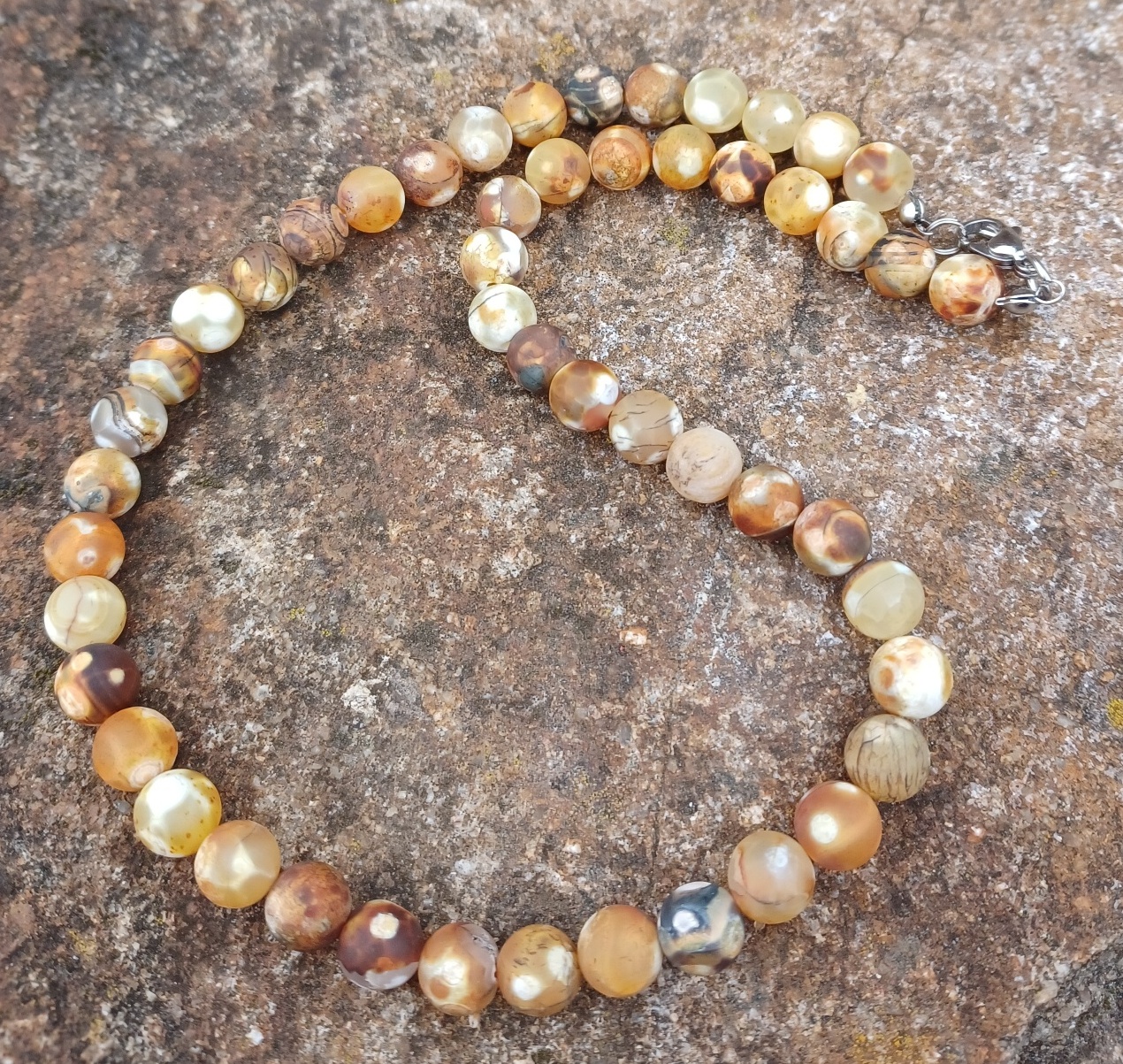 Achát ohnivý náhrdelník