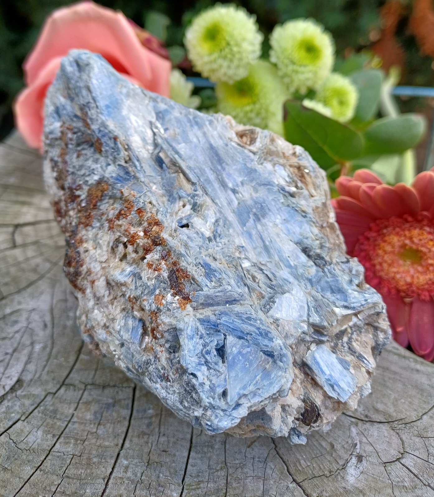 Kyanit, staurolit 800g