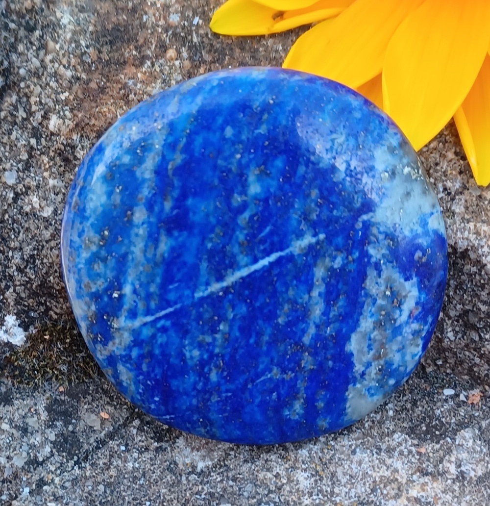 Lapis lazuli hmatka 33g