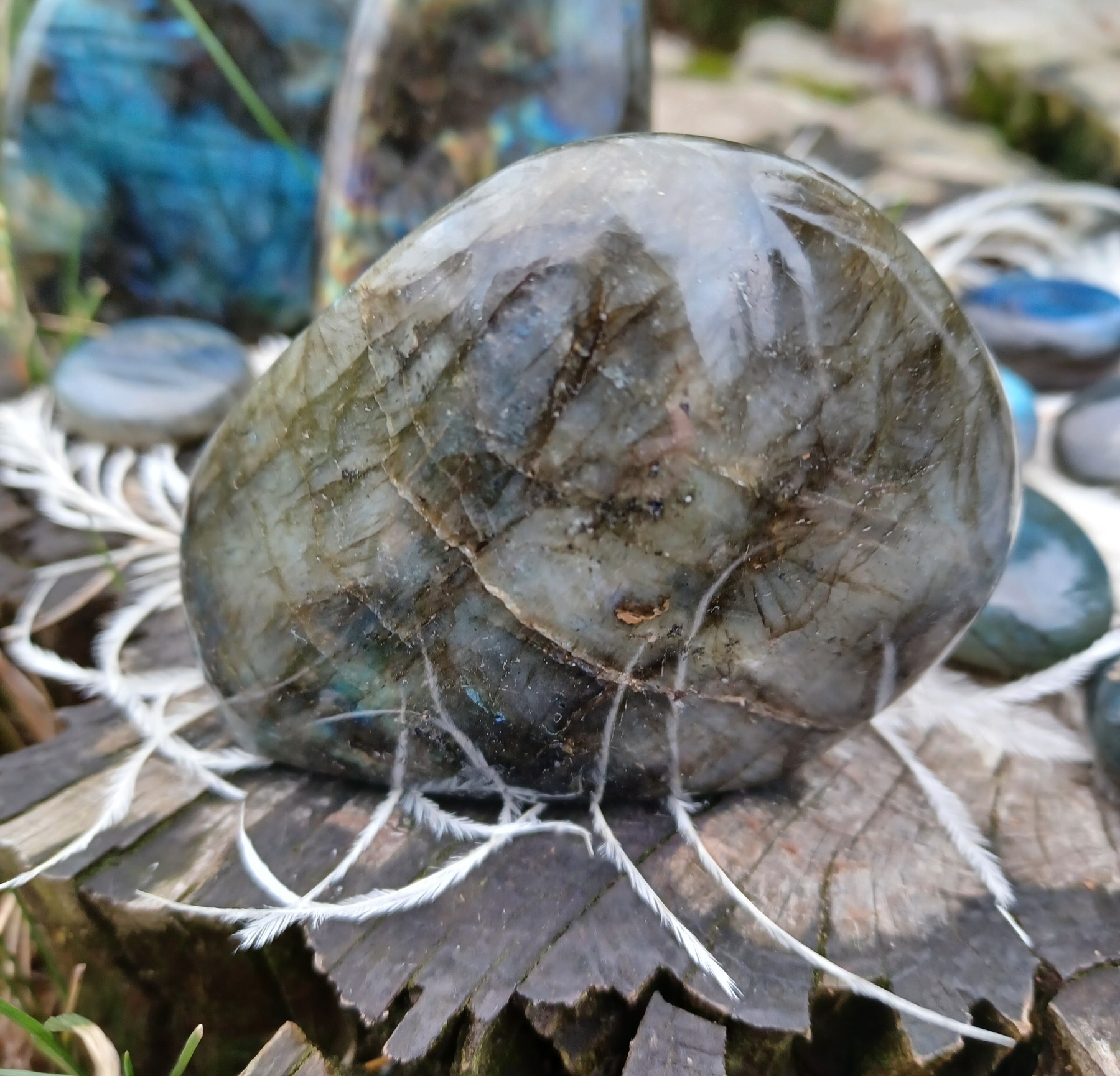 Labradorit těžítko 215g