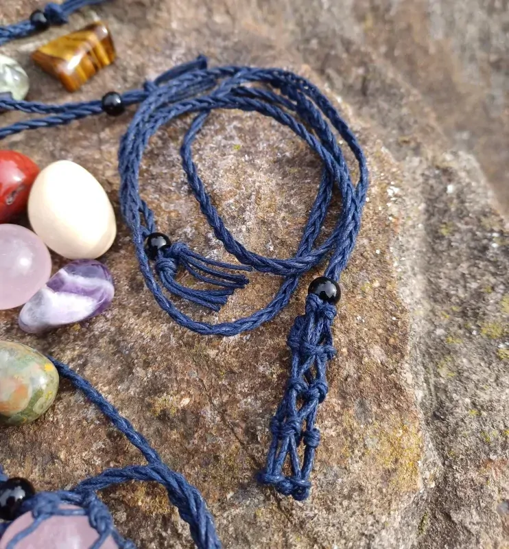  Macrame bavlněná šňůrka na minerál modrá