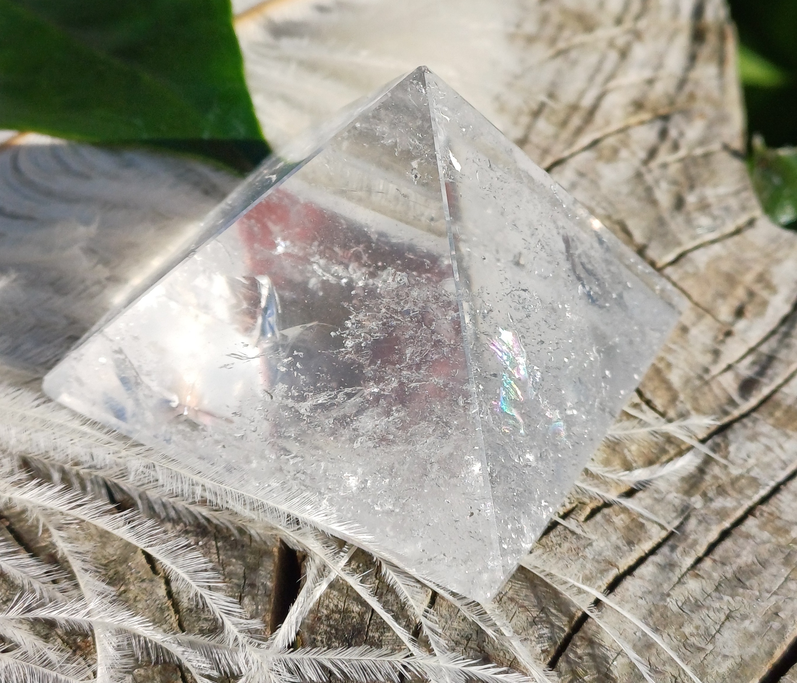 Křišťál pyramida 4cm