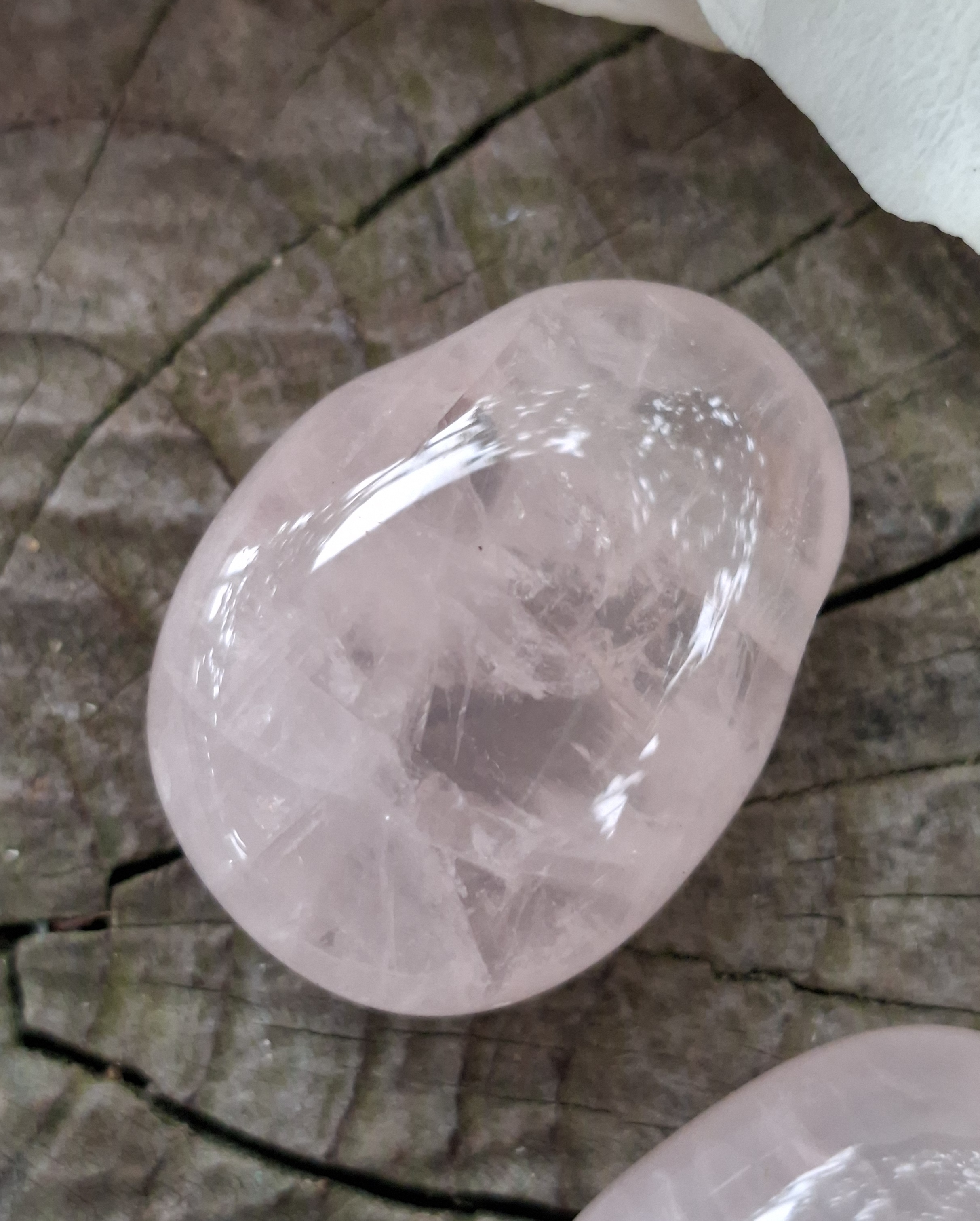 Růženín vrtaný valounek