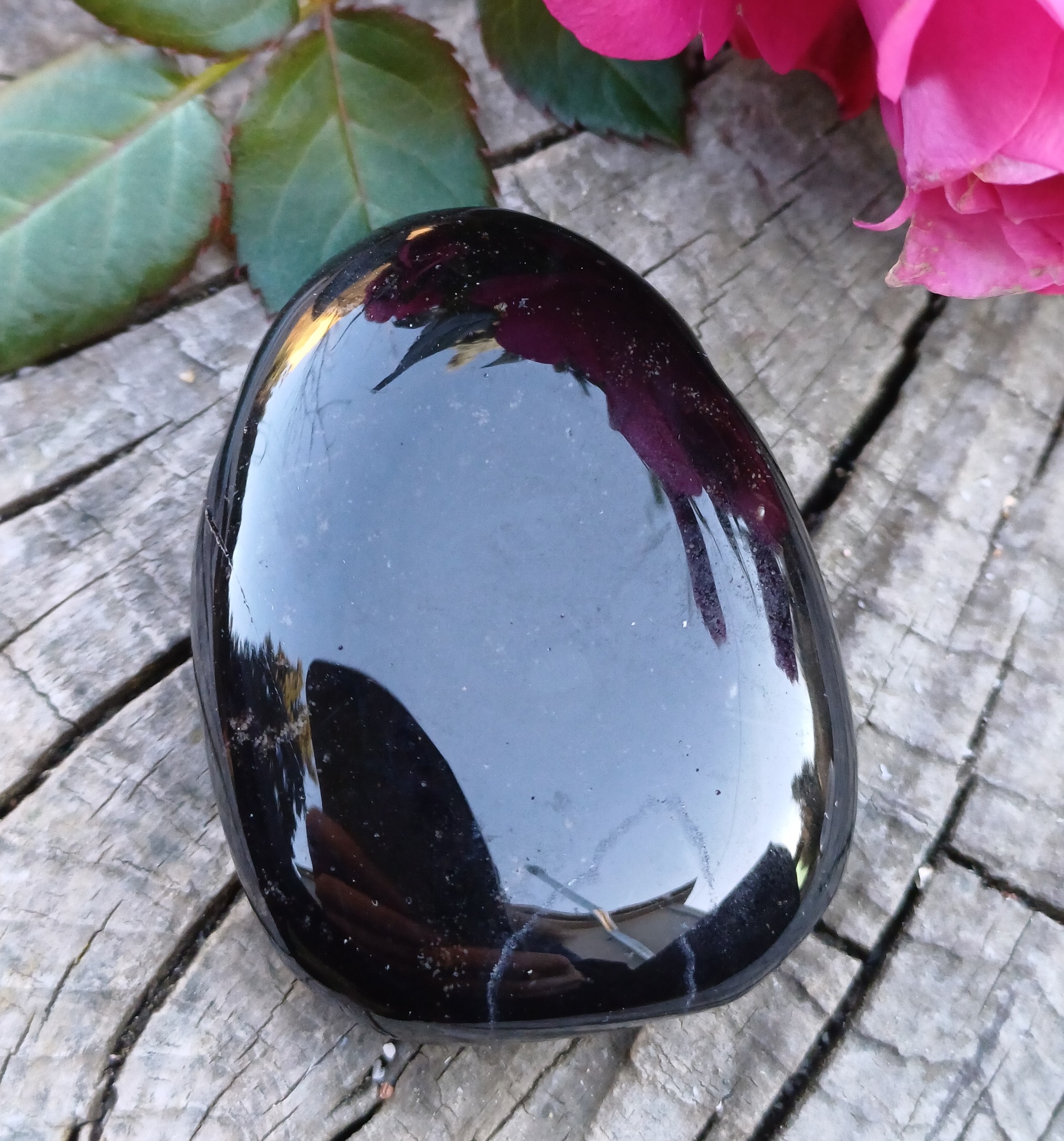 Onyx vrtaný kámen velký