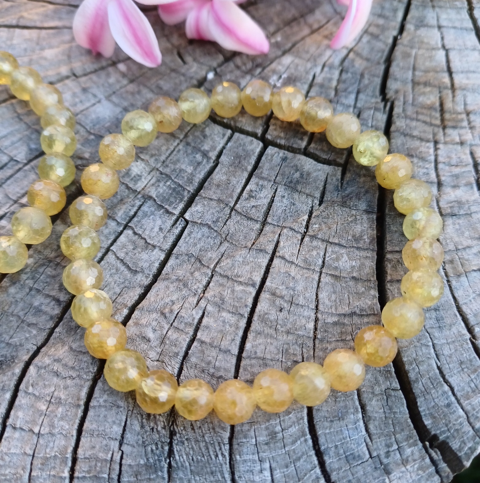 Apatit žlutý náramek