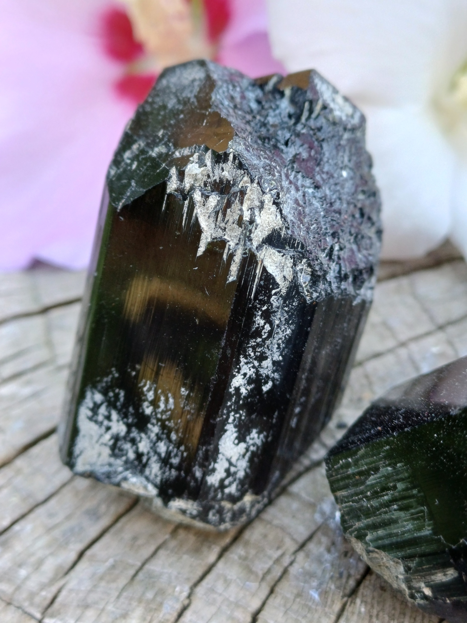 Turmalín skoryl Madagaskar 89g