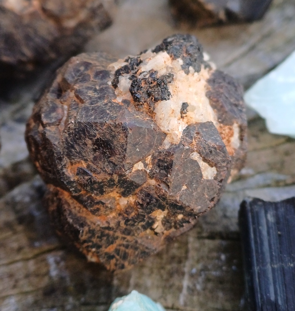 Granát spessartin Madagaskar 19g