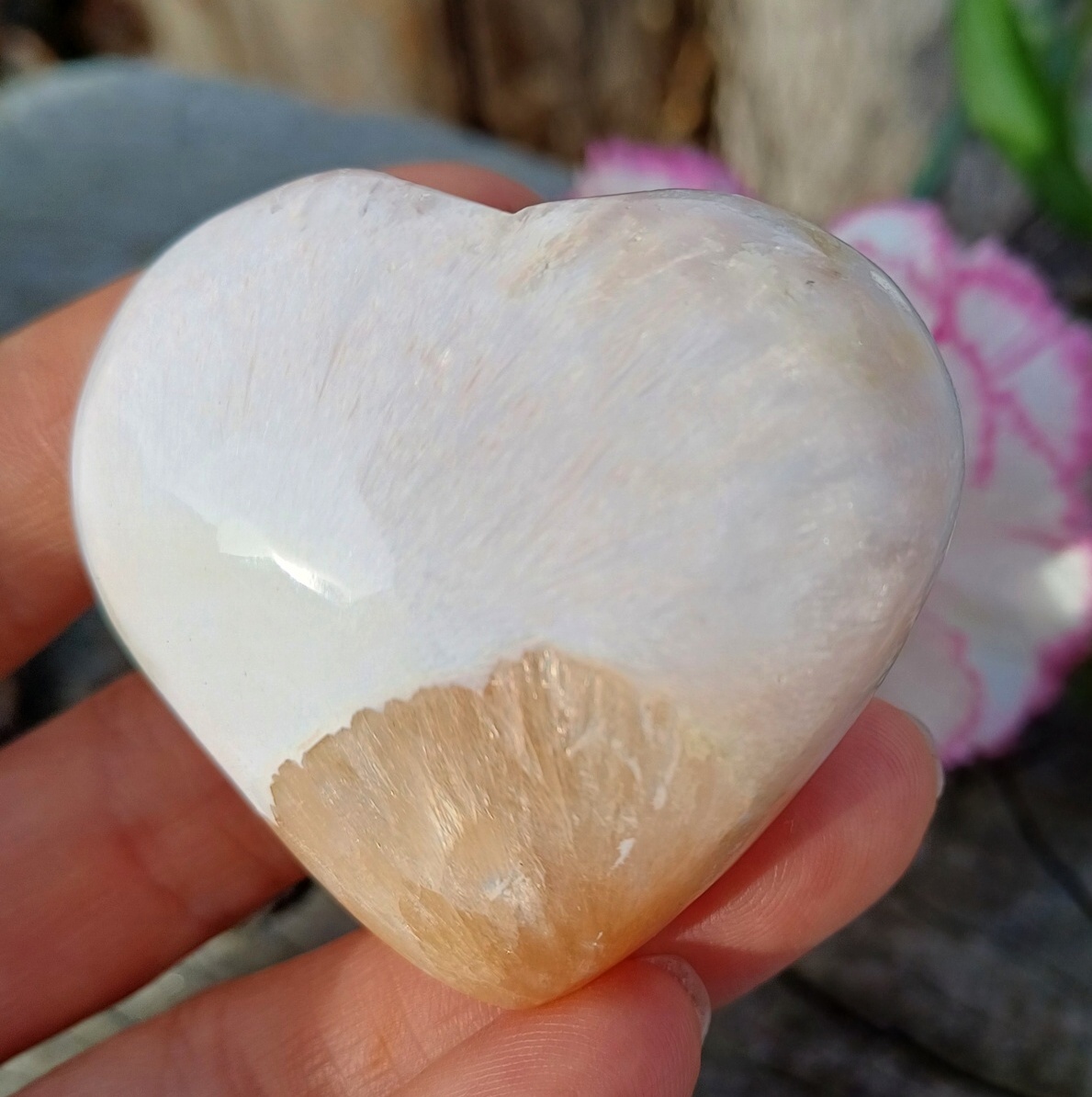 Skolecit se stilbitem srdce 60g