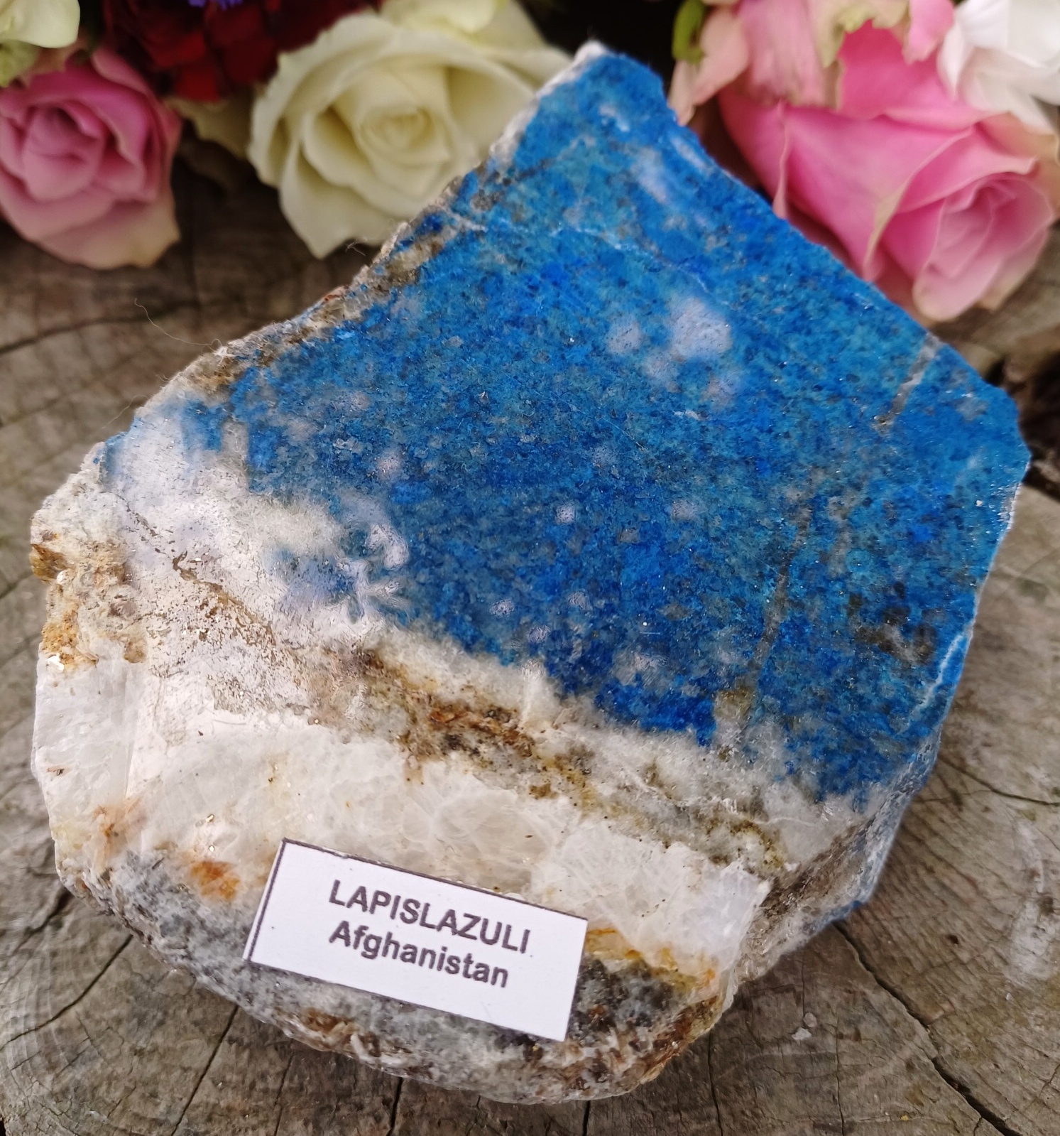 Lapis lazuli leštěný řez 420g
