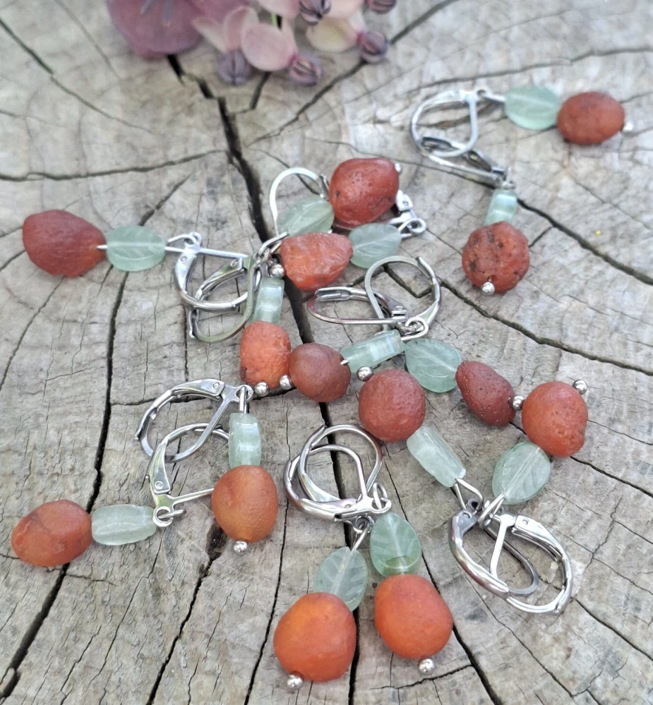 Karneol, avanturín náušnice 