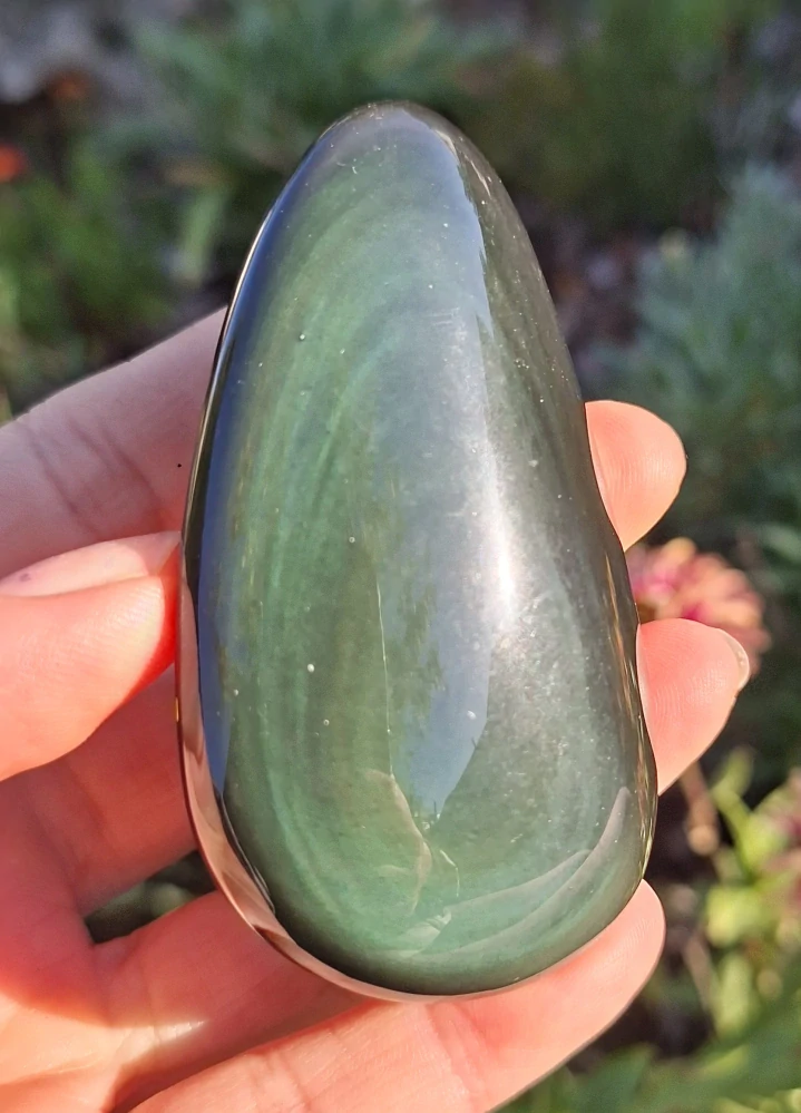 Obsidián duhový hmatka 100g