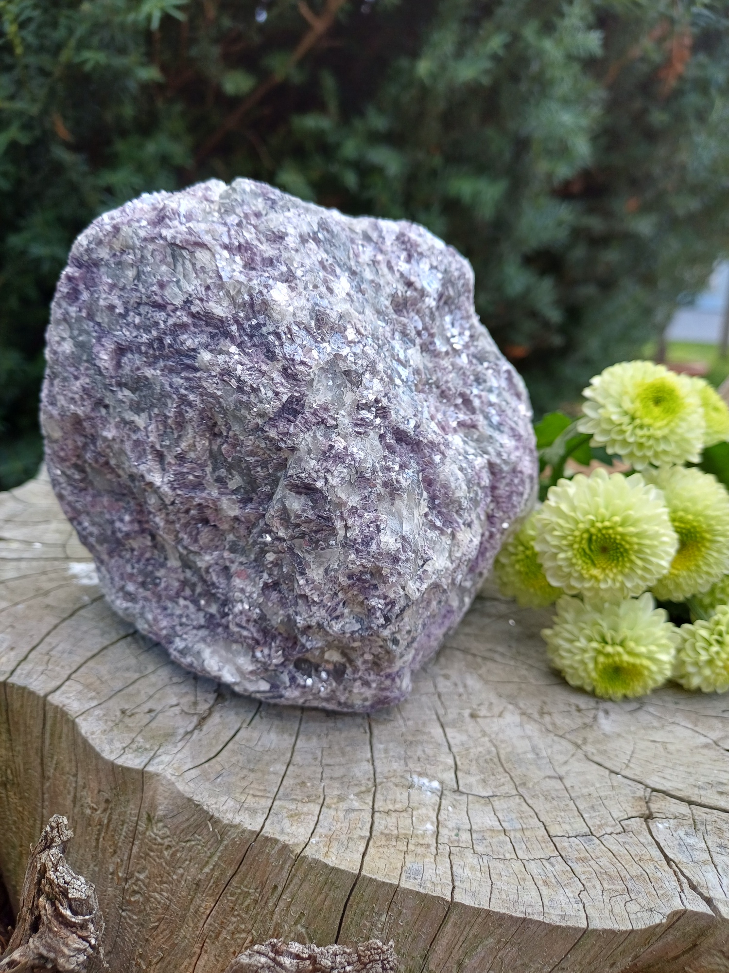 Lepidolit surový 2090g