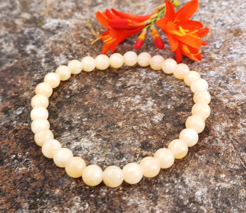 Aragonit náramek