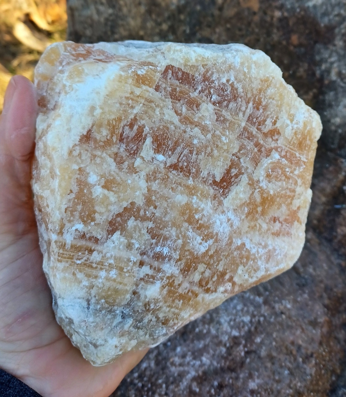 Kalcit medový 1550g