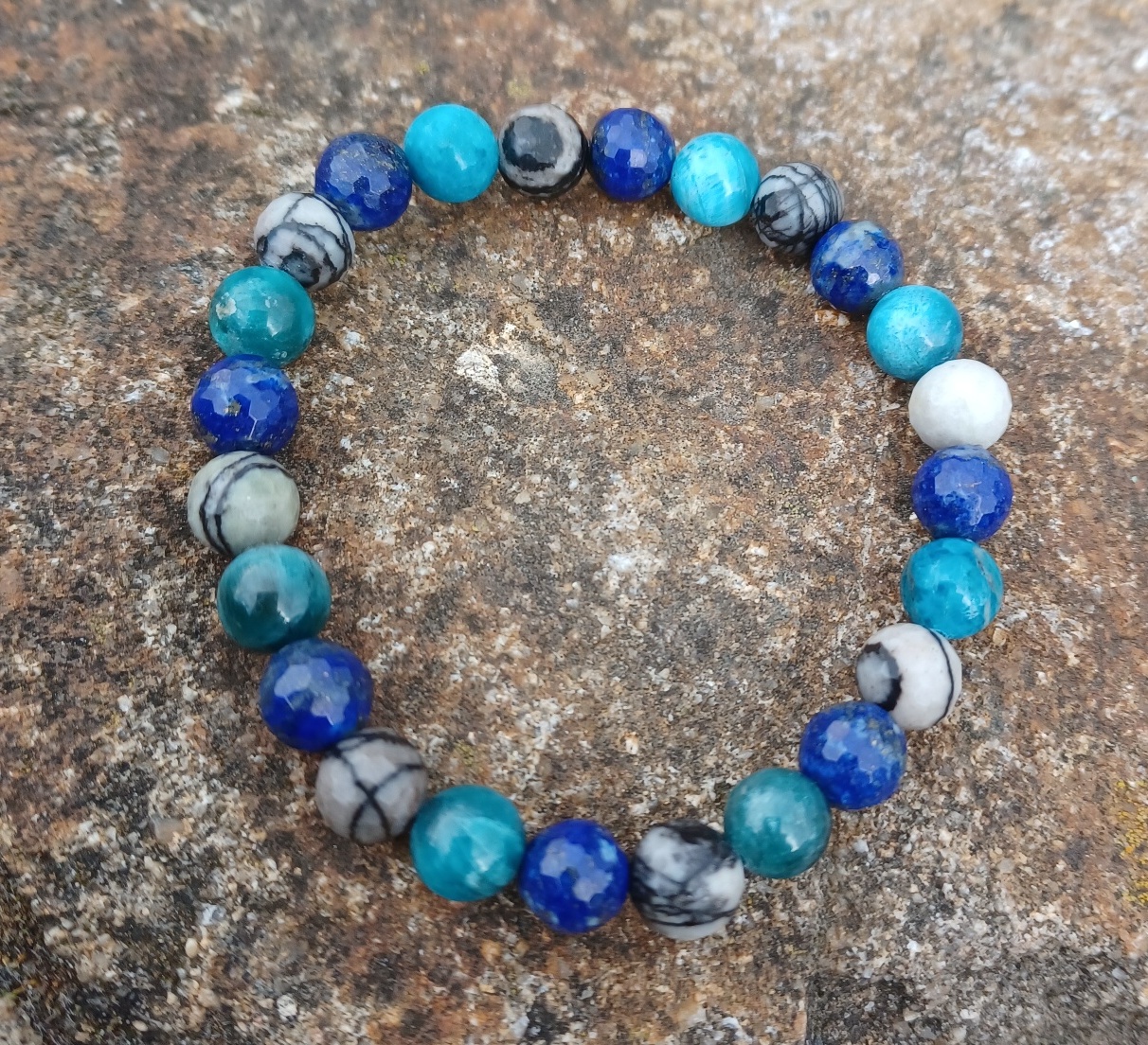 Apatit, lapis lazuli, mramor náramek