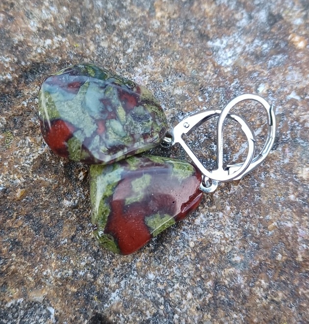 Epidot jaspis náušnice 