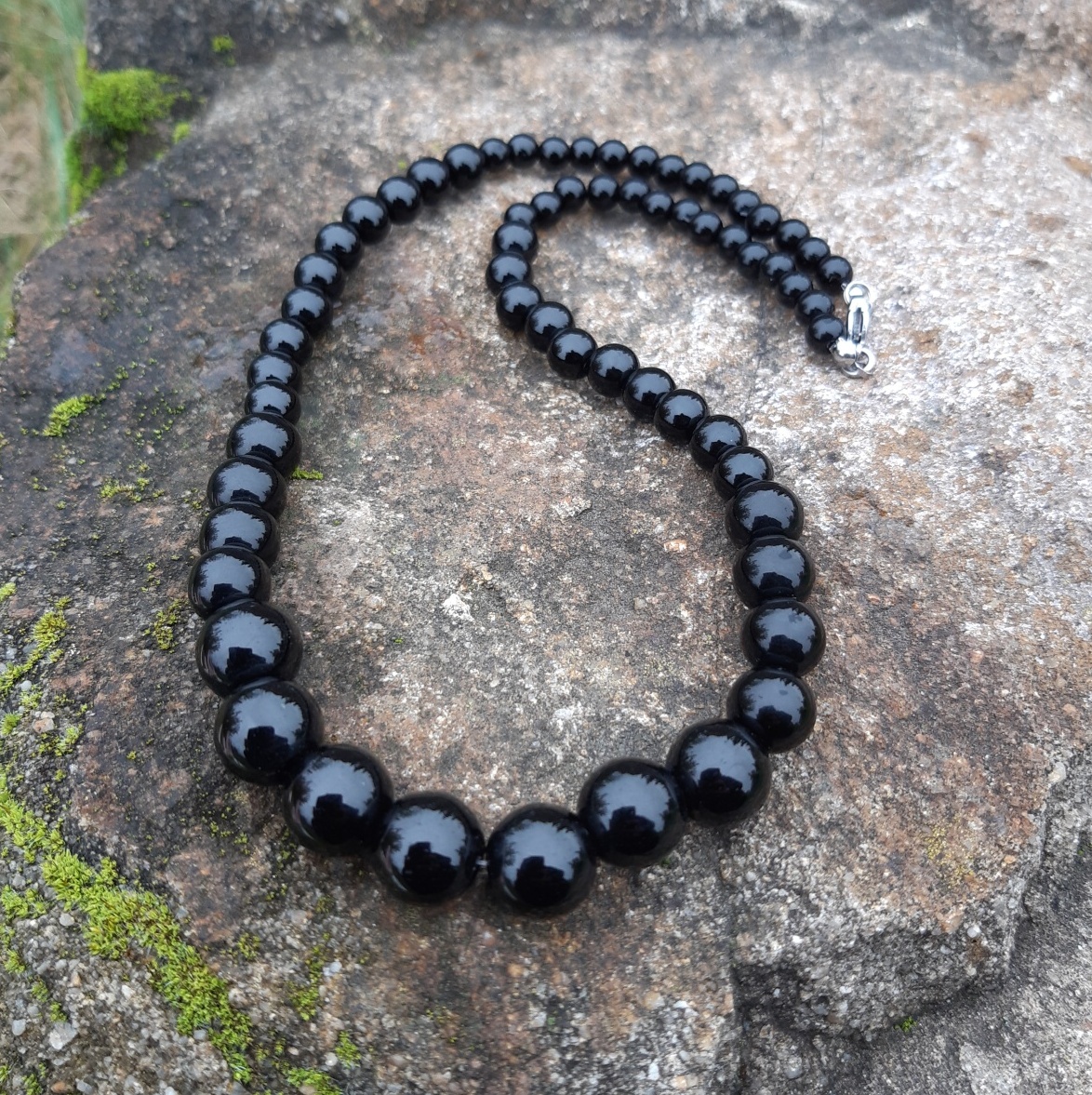 Obsidián náhrdelník postupný