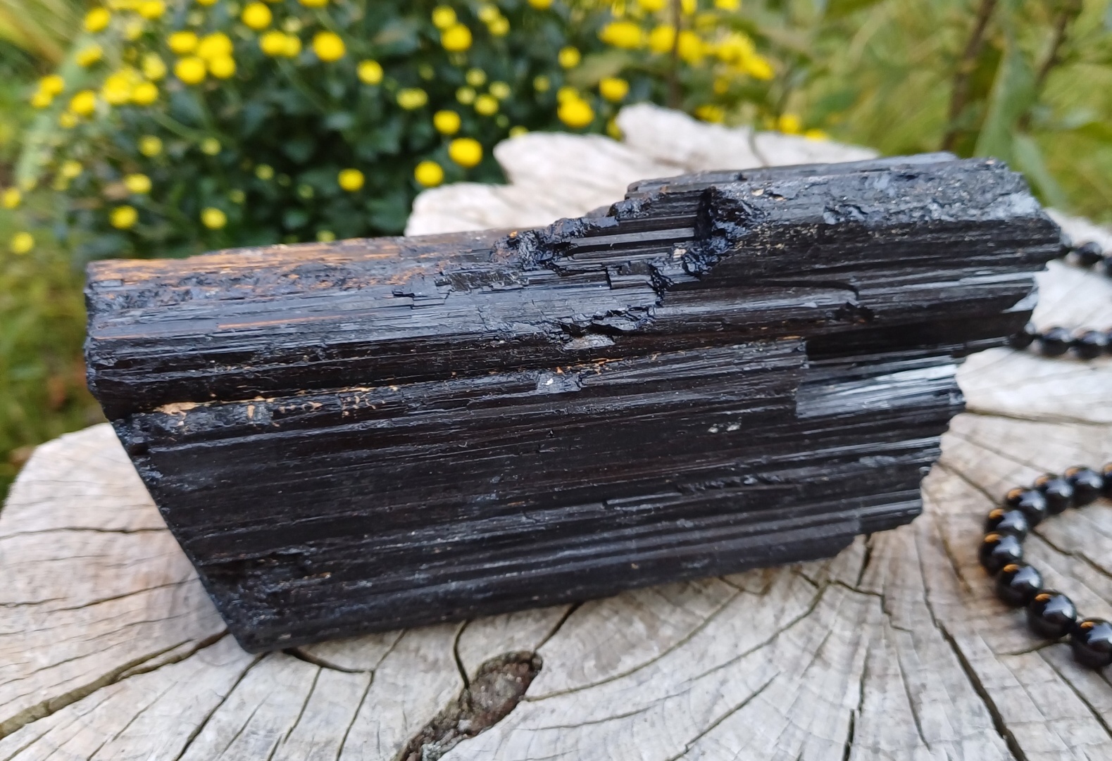 Černý turmalín 1400g