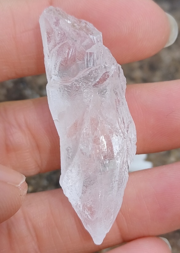 Lemurijský křišťál 13g