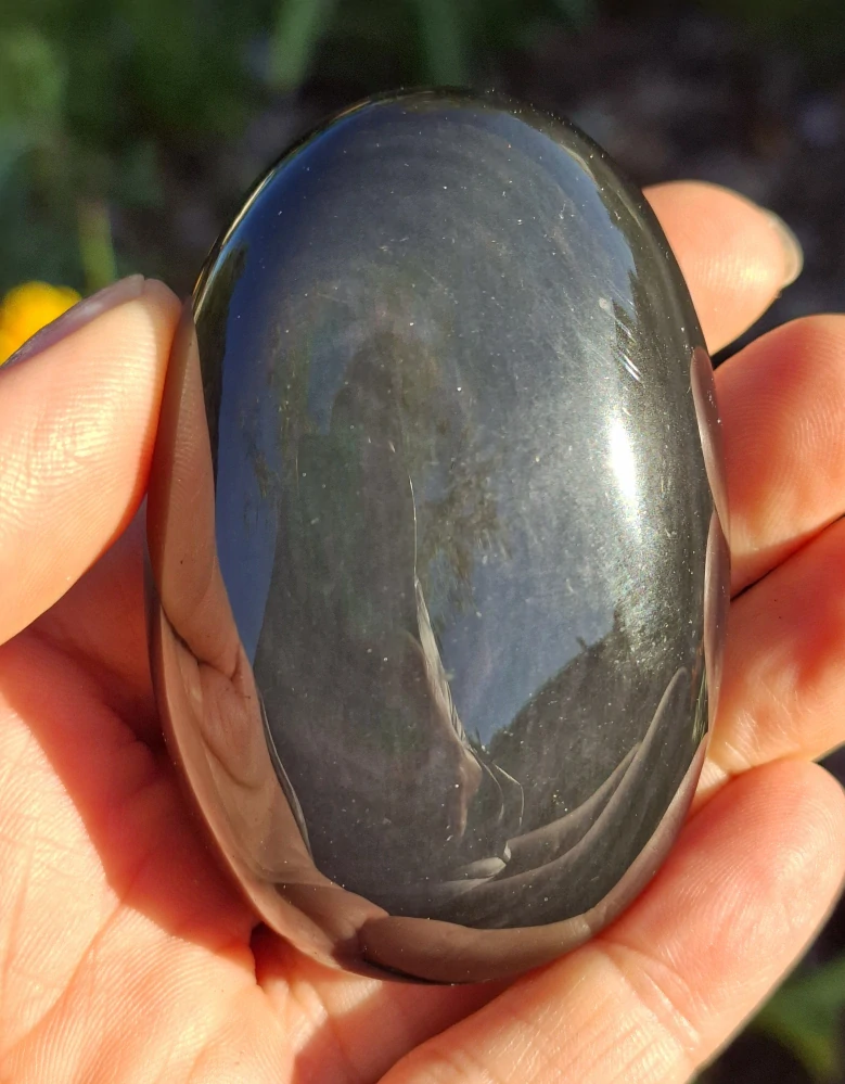 Obsidián duhový hmatka 110g