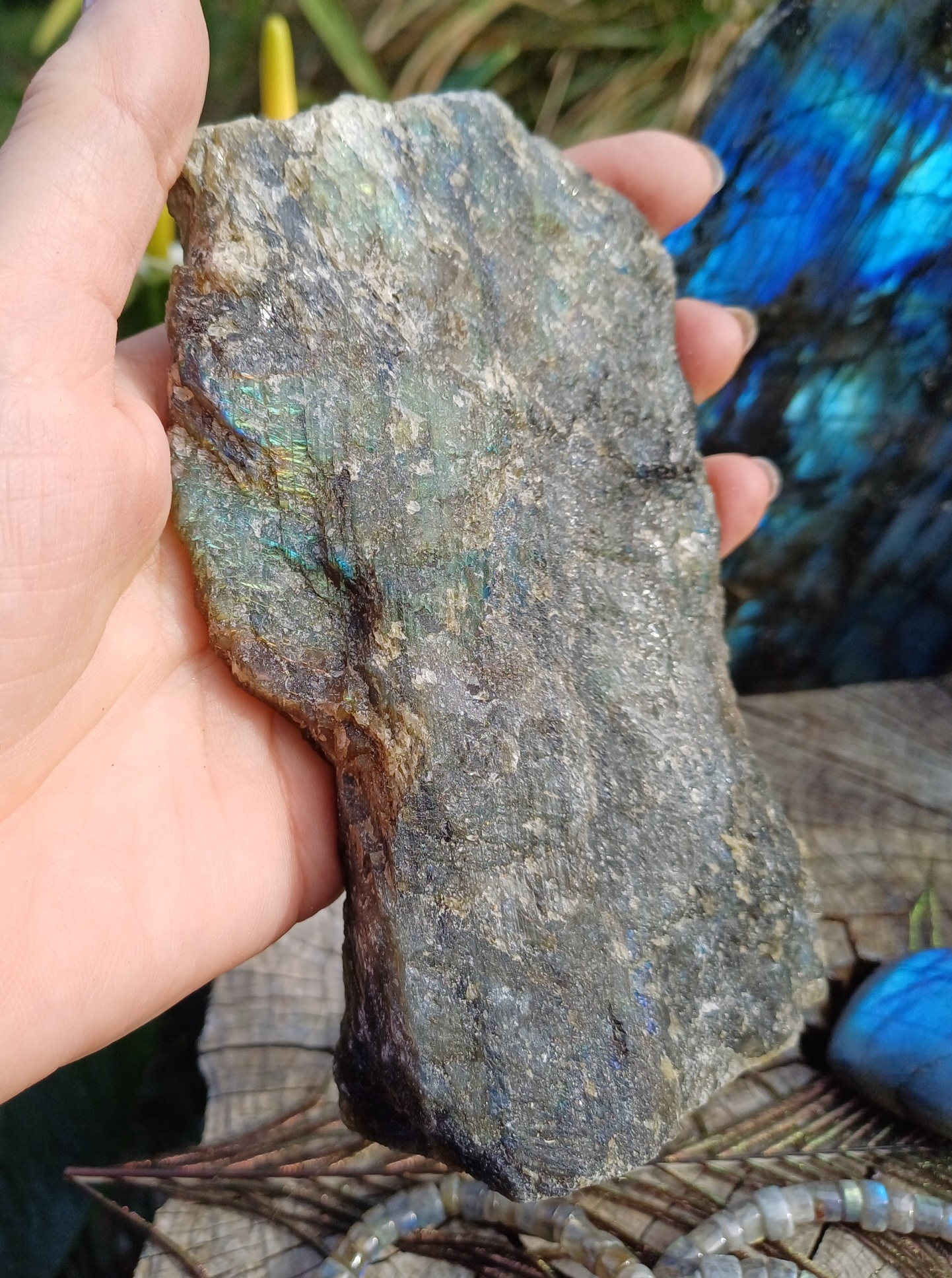 Labradorit řez 340g