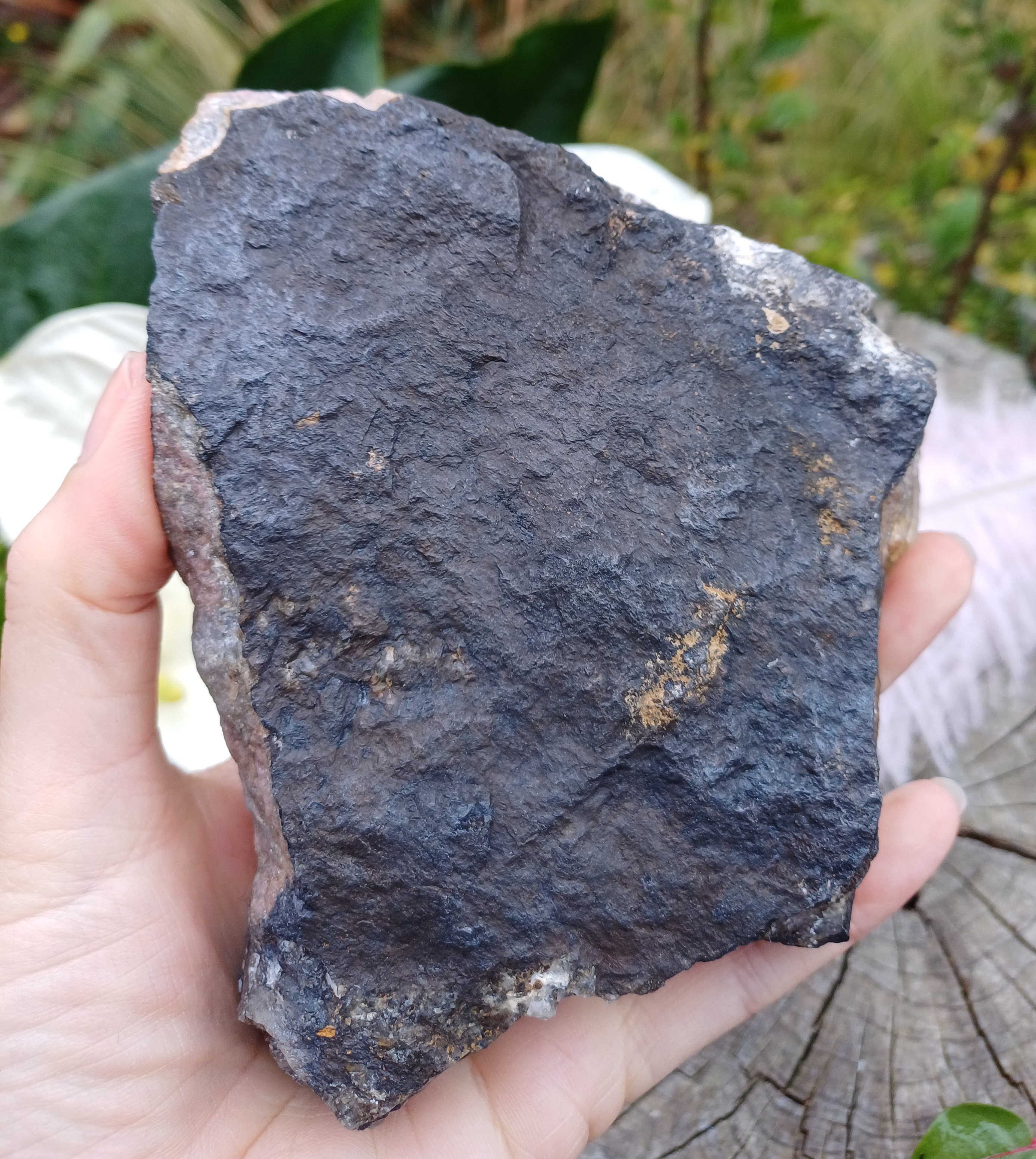 Rodonit řez 750g