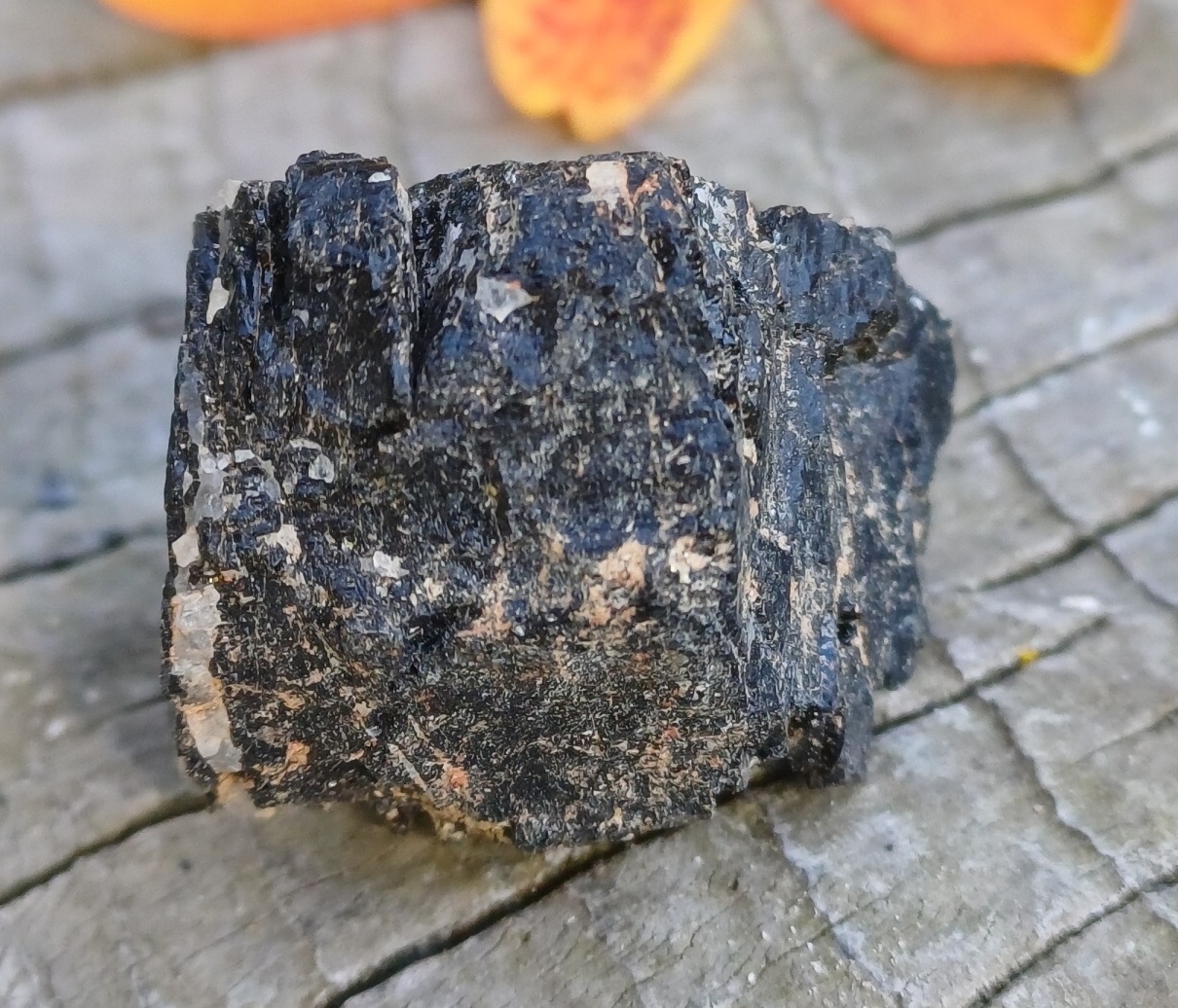 Turmalín skoryl Madagaskar 9g