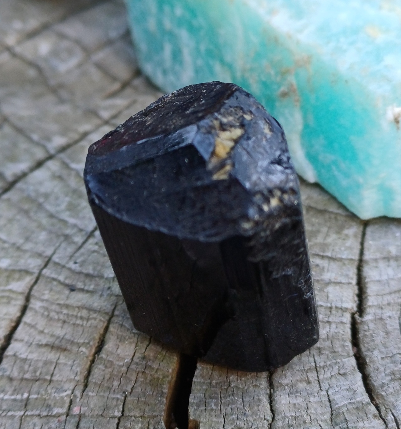 Turmalín skoryl Madagaskar 10g