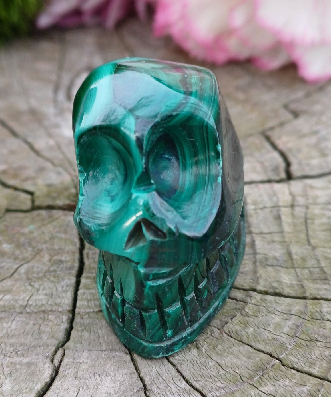 Lebka alien malachit 39g