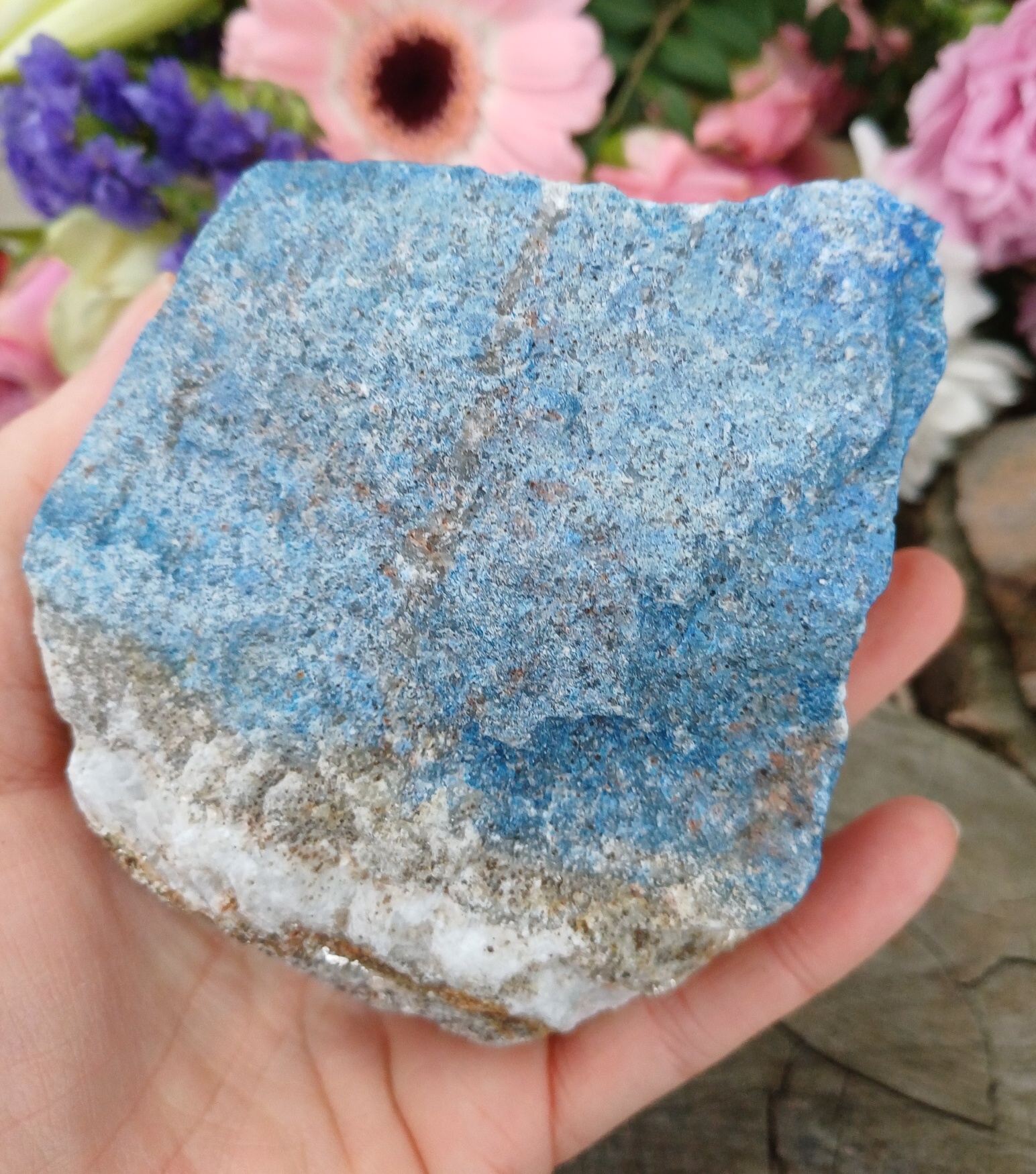 Lapis lazuli leštěný řez 420g
