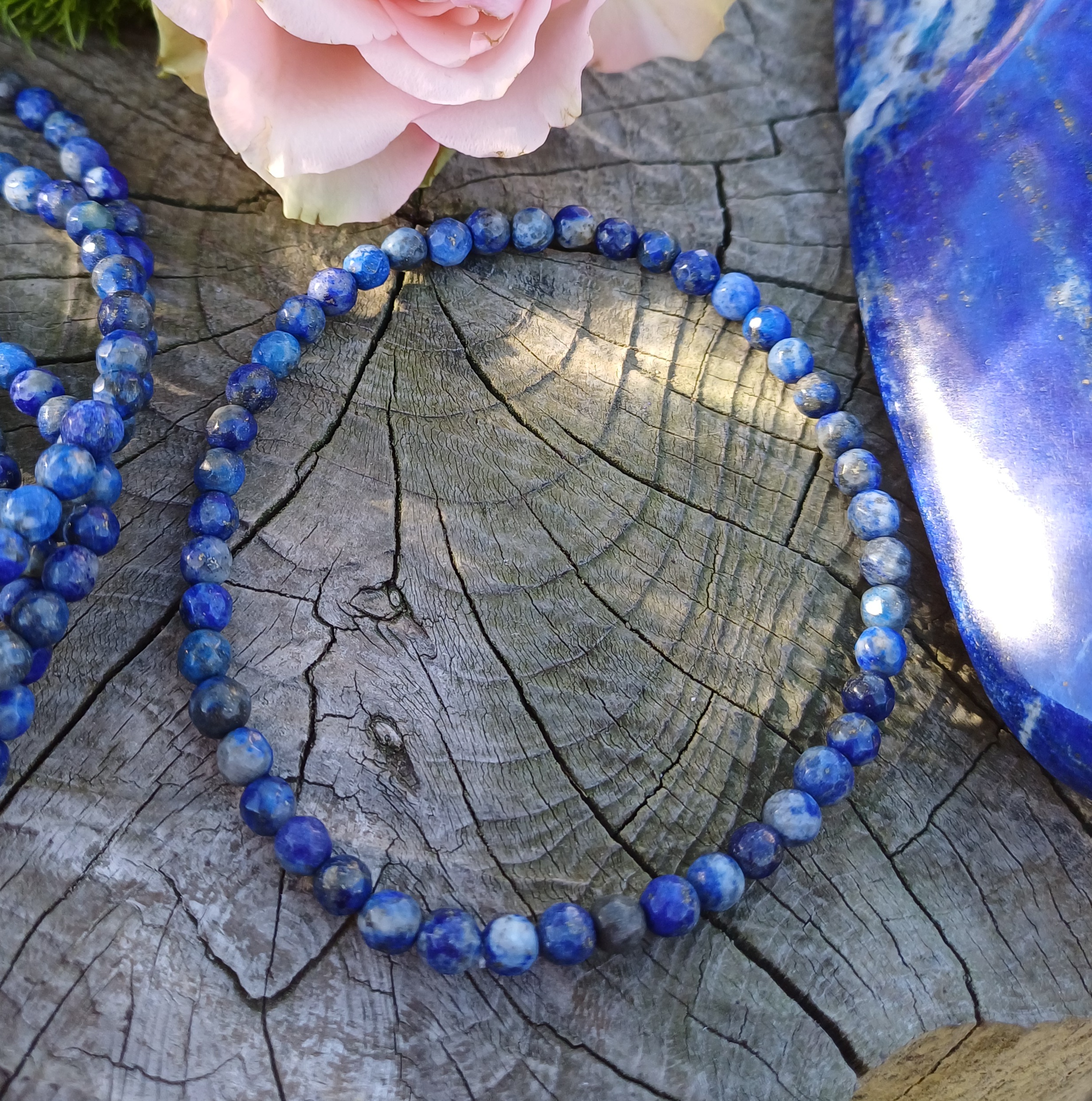 Lapis lazuli náramek