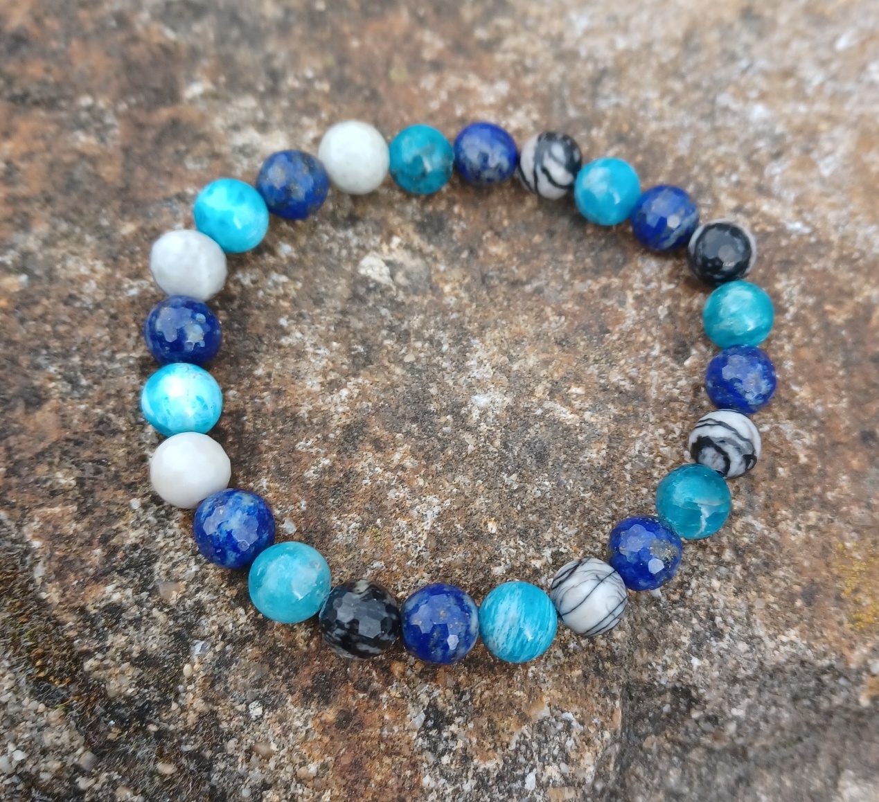 Apatit, lapis lazuli, mramor náramek