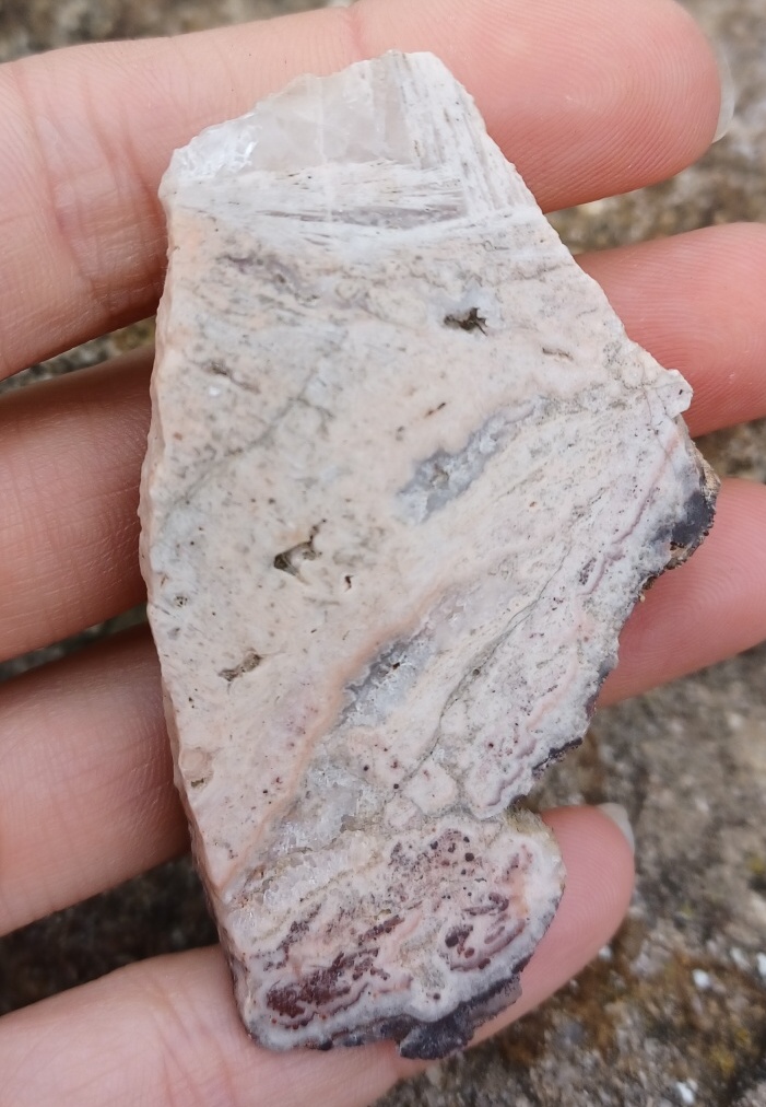 Achát Mýtinka, ČR 33g