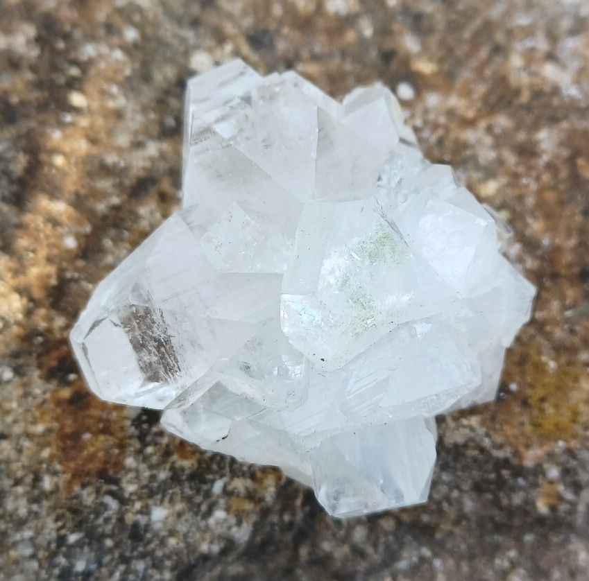 Apofylit drúza 67g