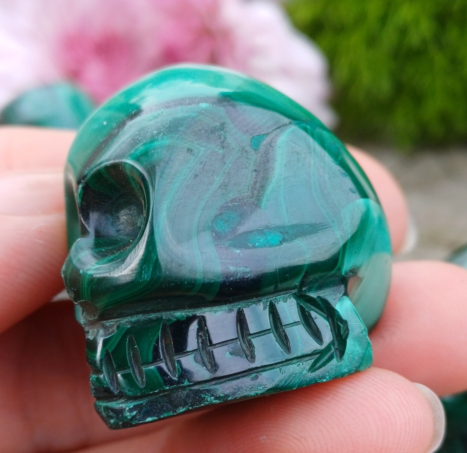 Lebka alien malachit 50g