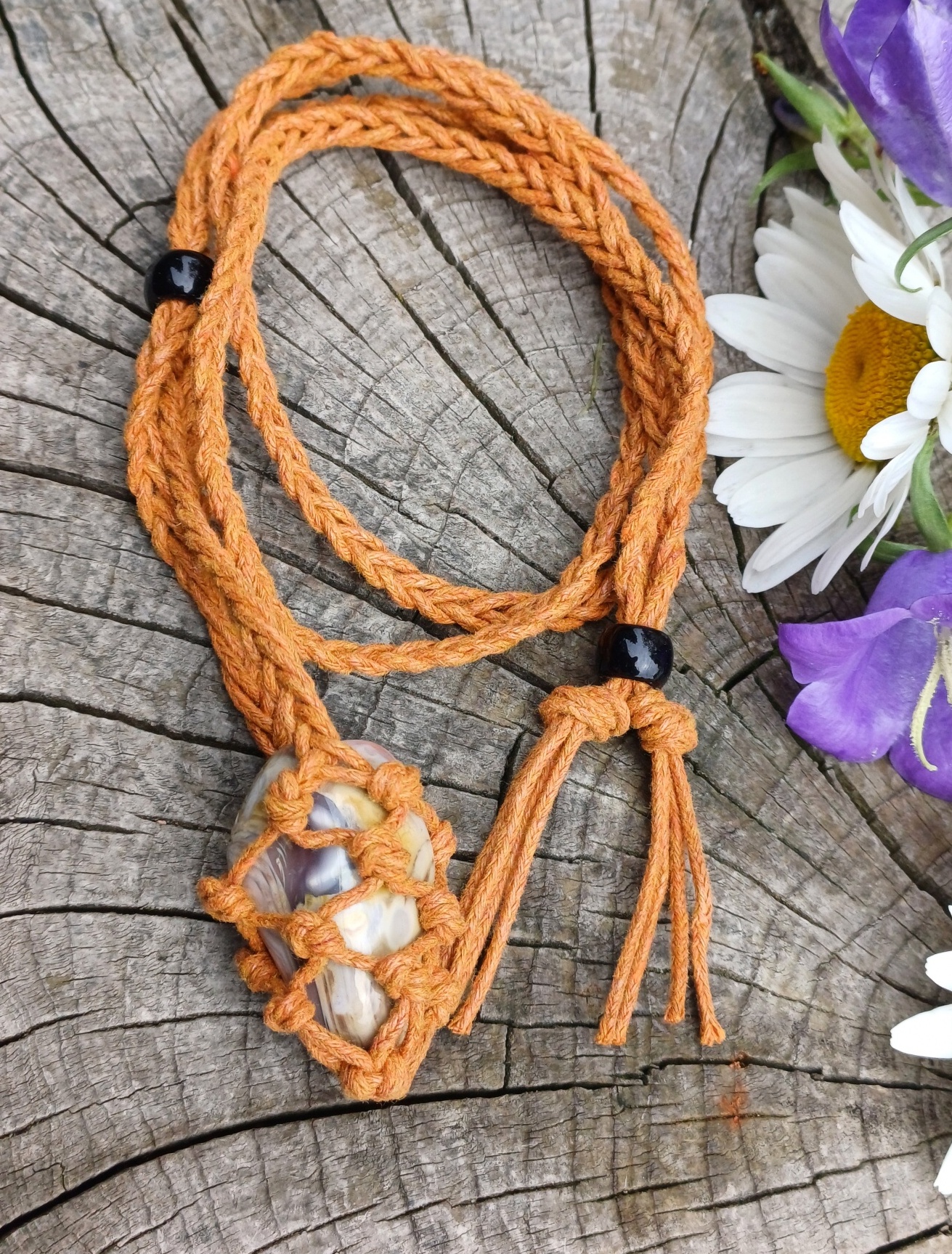 Bavlněná macramé šňůrka na minerál hnědá