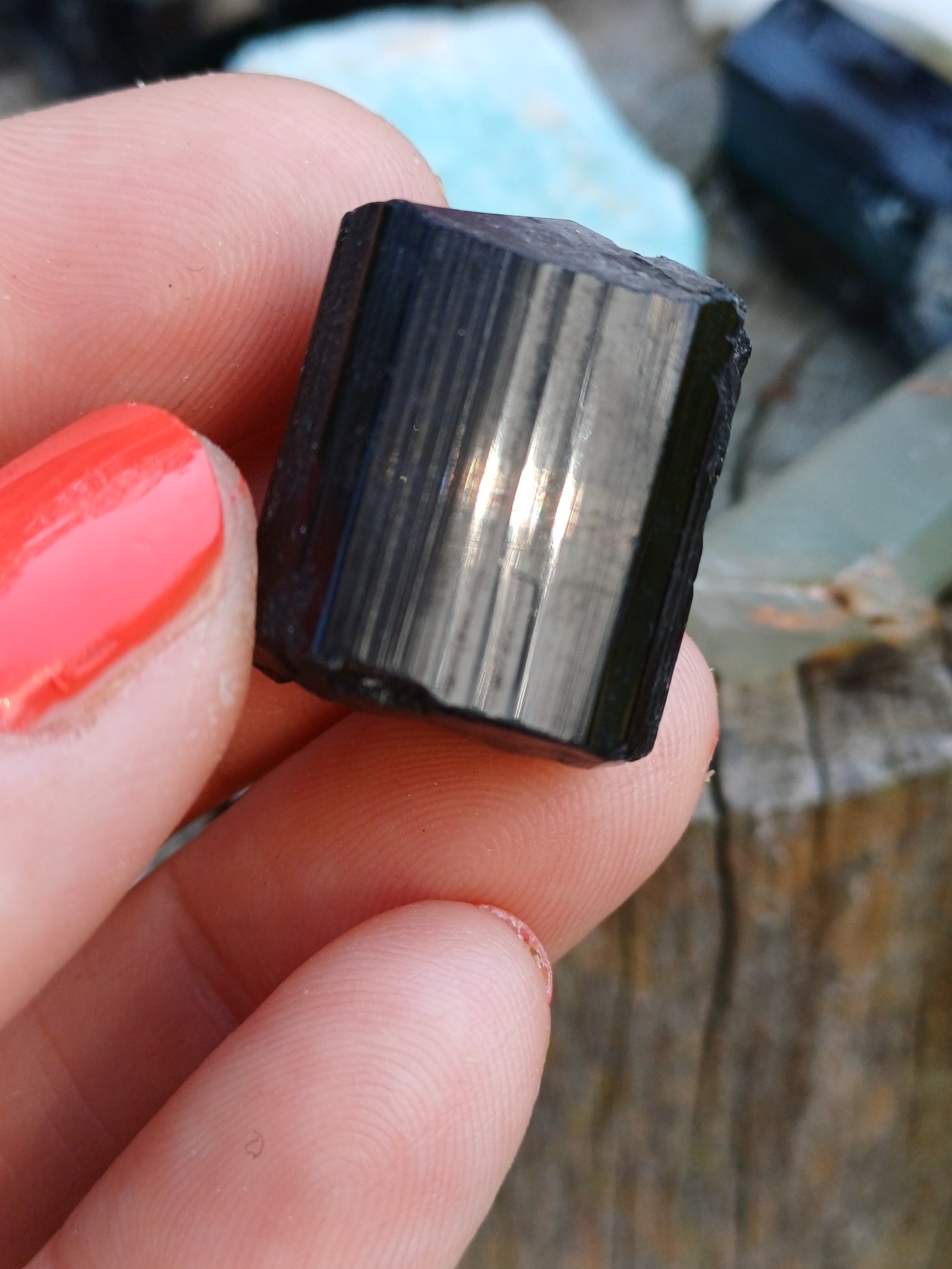 Turmalín skoryl Madagaskar 10g