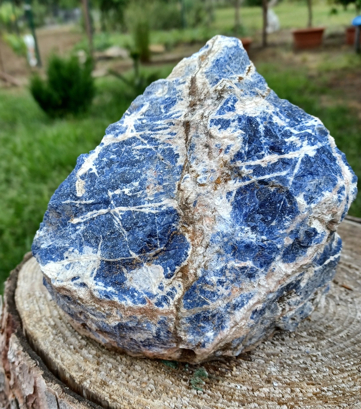 Sodalit surový 1800g