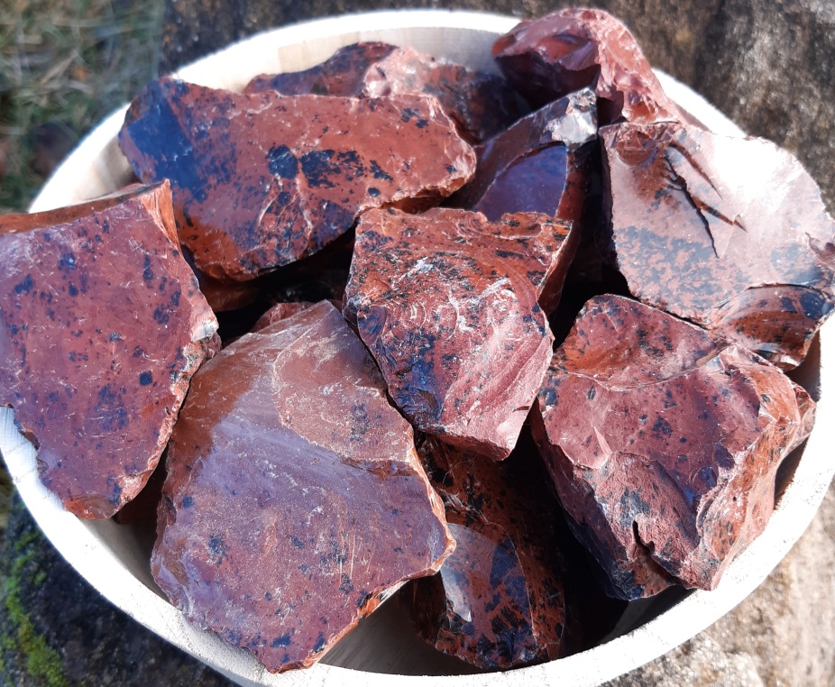Obsidián mahagonový frakce 5 - 10 cm