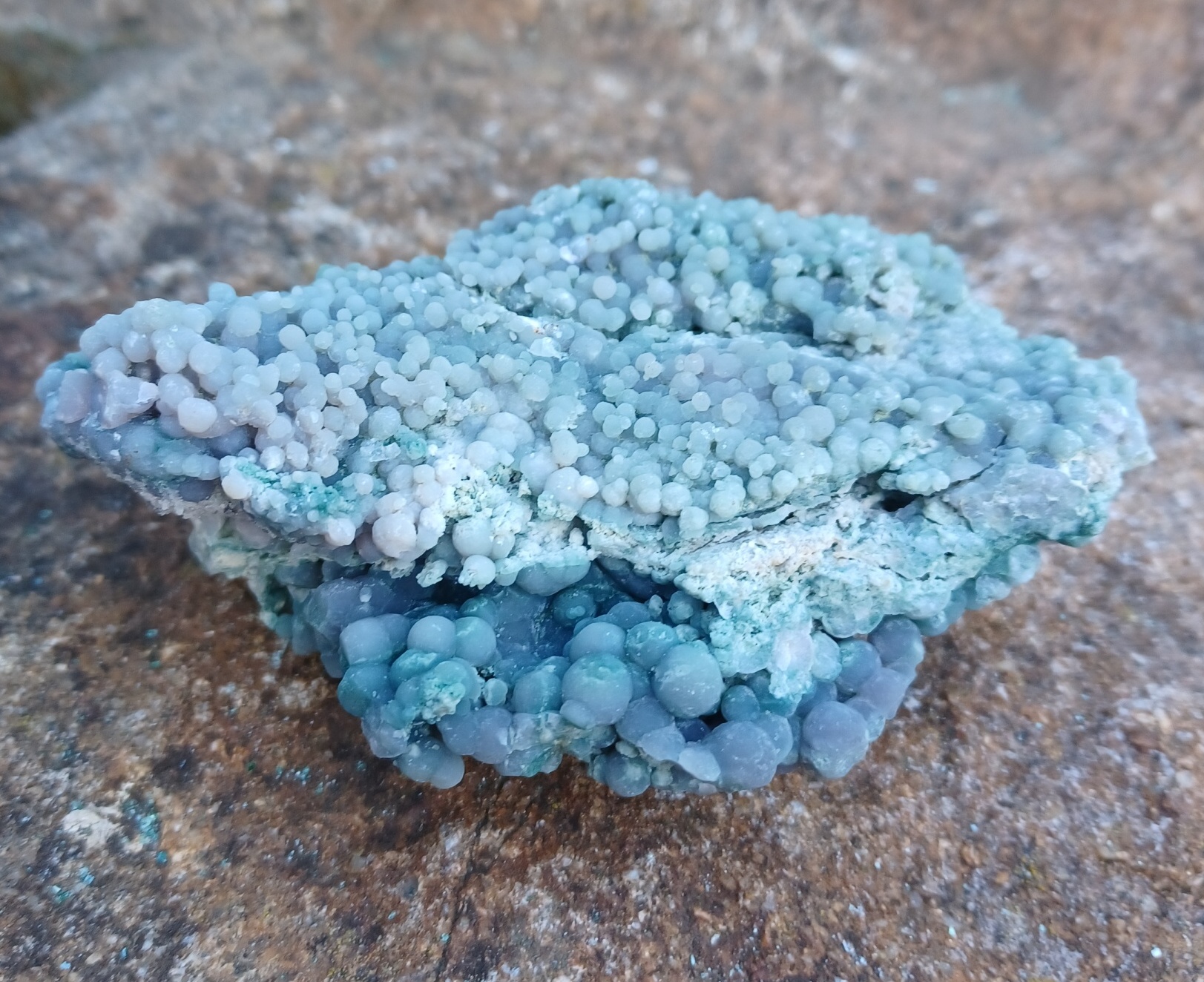 Chalcedon hroznový 190g