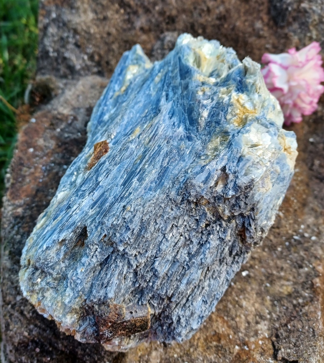 Kyanit, staurolit 2870g