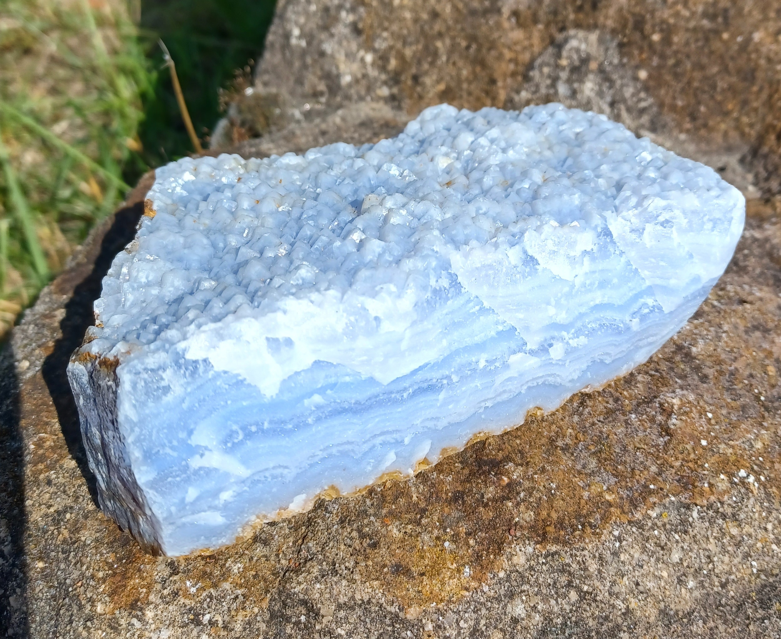 Chalcedon modrý 940g