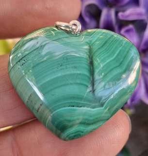 Malachit srdce přívěsek