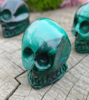 Lebka alien malachit 50g